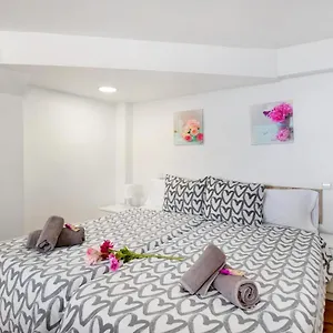 https://lanzarote-4-you.in-canary-islands.com